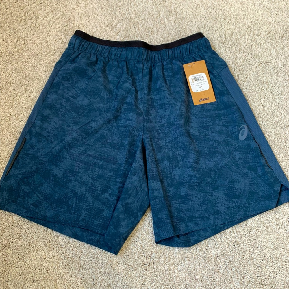 ASICS Woven Splatter Print Active Shorts 
Mens Small NWT